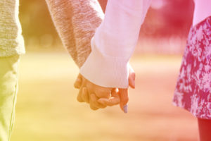 不倫は果たして悪いことなのか。不倫=悪って本当？悩む人への考え方