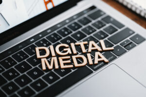 情報弱者の特徴って何？搾取されてしまう情報弱者にならないための方法