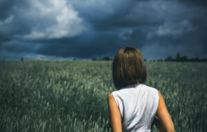 悩みが多い人の原因は？悩まない人より幸福な人生を歩む方法