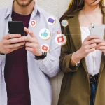 元彼・元カノのインスタやTwitterを見てない?ずっとSNSをチェックする理由