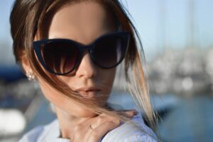 「グレーゾーン」はもうやめよう！白黒はっきり決断して人生を激変させる方法